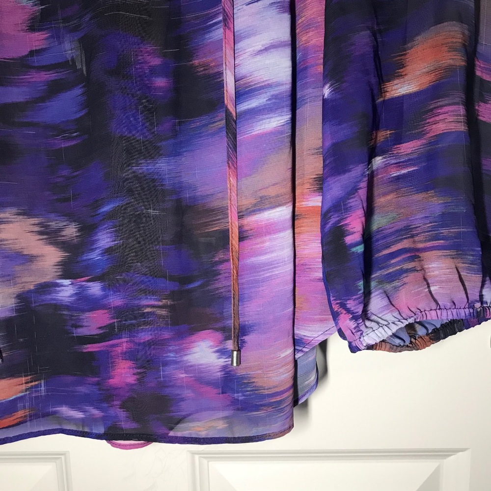 Multicolored Pattern Blouse - Picture 4 of 5
